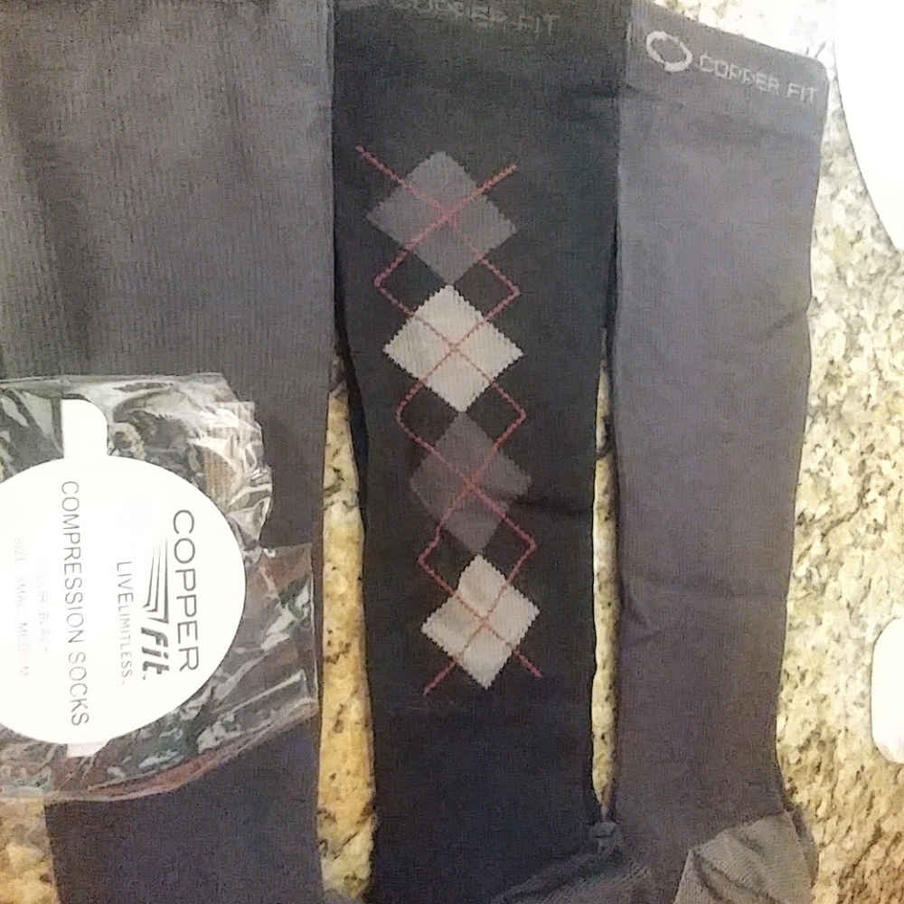 Copper Fit Compression Socks, Sm-Med, 4 Pair - Picture 3 of 3